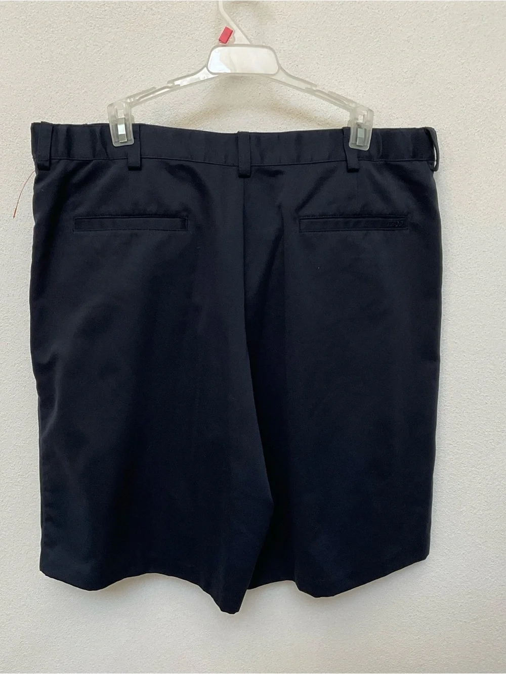 IZOD XFG Navy Blue Elastic Waist Flat Front Golf Shorts Size 38 Men's Preppy